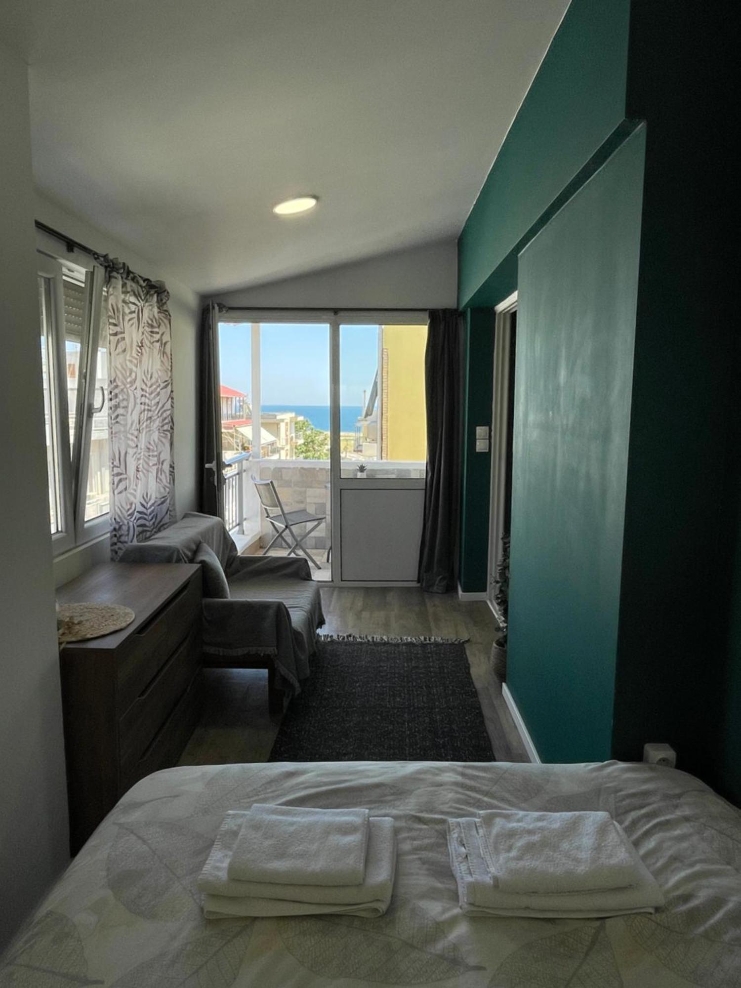 Lux Apartment 10M From Center Alexandroupolis Buitenkant foto